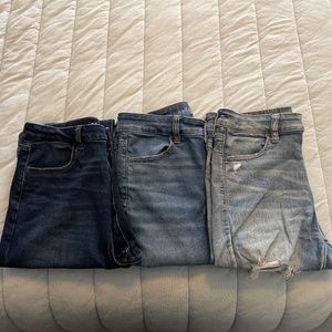 American Eagle Jeans 3 pair.